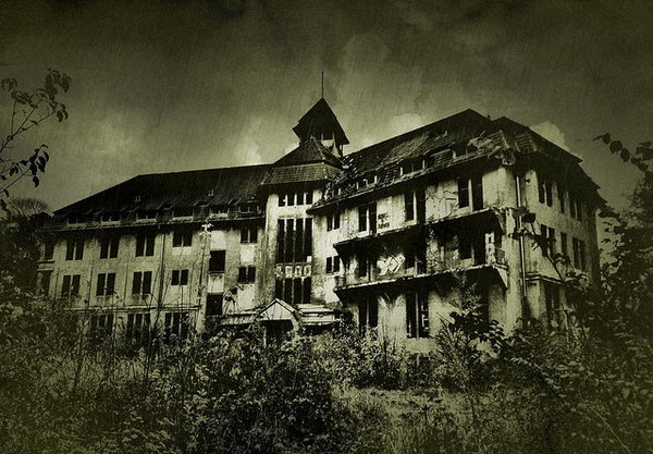 Hotel-Ghost-01
