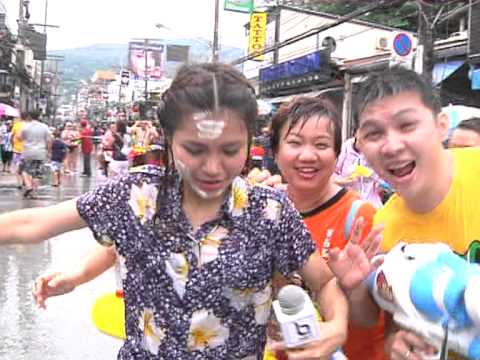 journalist-Songkran-festival-Thailand03