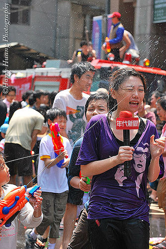 journalist-Songkran-festival-Thailand08
