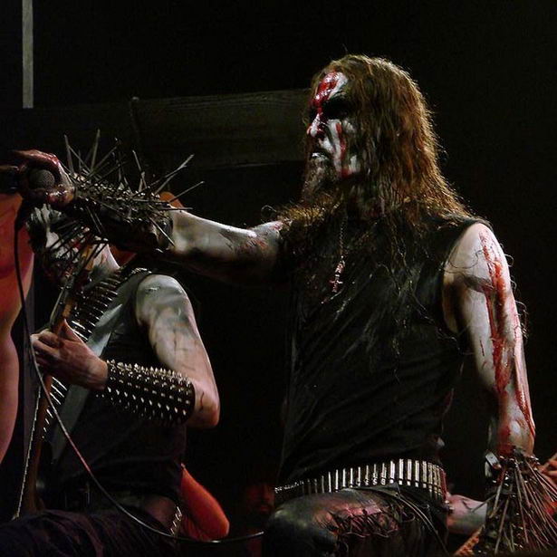 black-metal-satanist-01