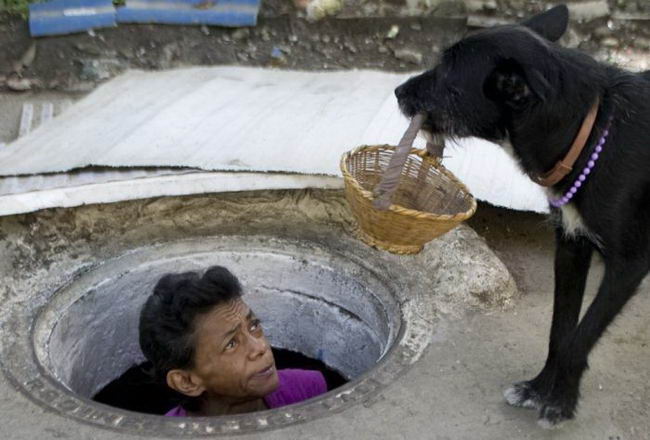 COLOMBIA-HOMELESS-SEWER