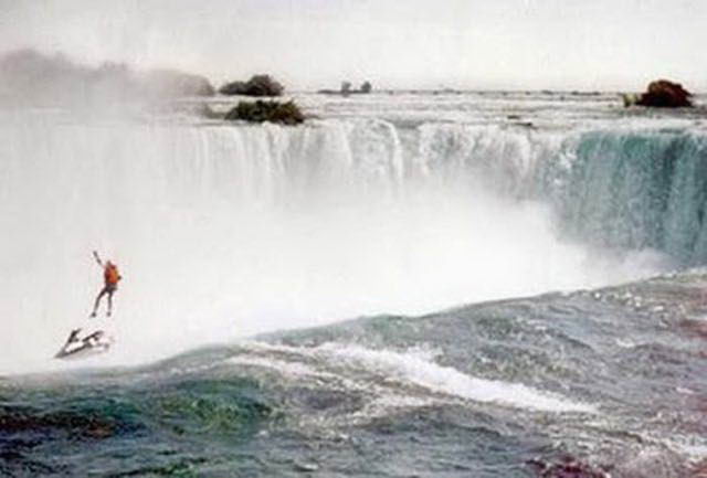 niagara-fall-guy-01