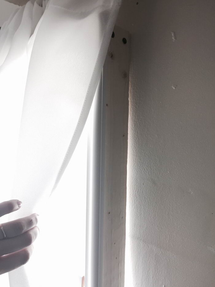 fake-window-08